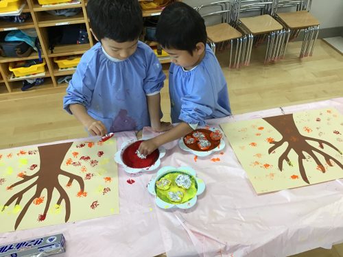 秋の製作あそび 4歳児 高島おひさまこども園 岡山市中区の幼保連携型認定こども園