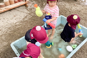 つしま幼稚園 水遊び開き