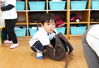 つしま幼稚園 2歳児クラスあんず組